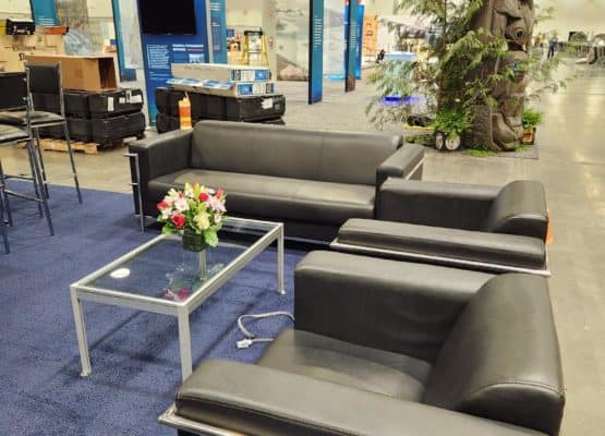Maximizing Your Business Impact: Unleash the Power of Trade Show Displays in Toronto