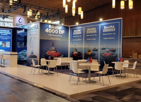 CoMotion Exhibits: Exquisite Custom Carpentry Trade Show Booths